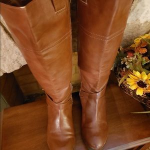Liz Claiborne brown leather boots
